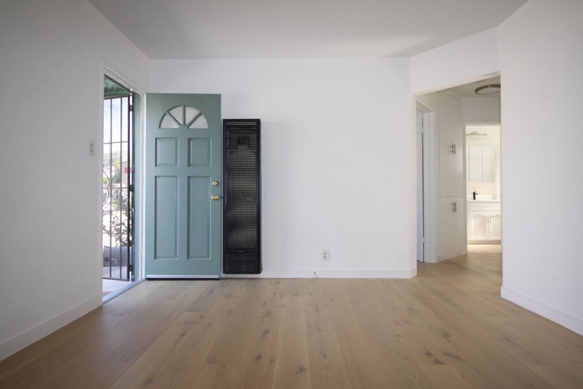 Apartment for rent at 4422-4442 Lincoln Ave, Los Angeles, CA 90041