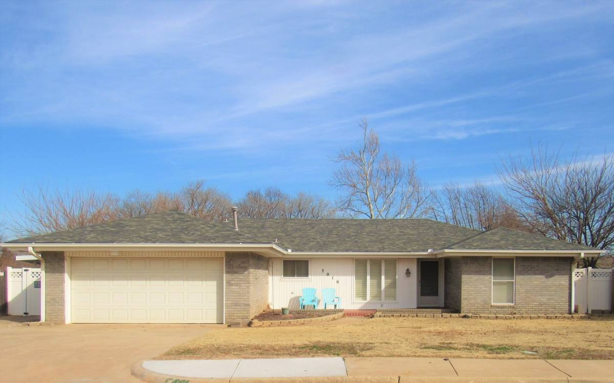 House for rent at 7016 Stonycreek Dr, Oklahoma City, OK 73132