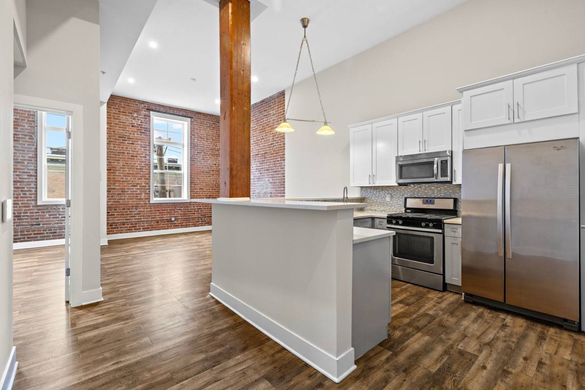 Apartment for rent at 6200 Hudson Ave, West New York, NJ 07093