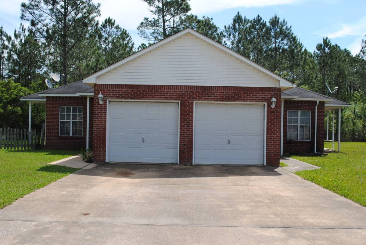 Apartment for rent at 8018 Exchange St, Gautier, MS 39553