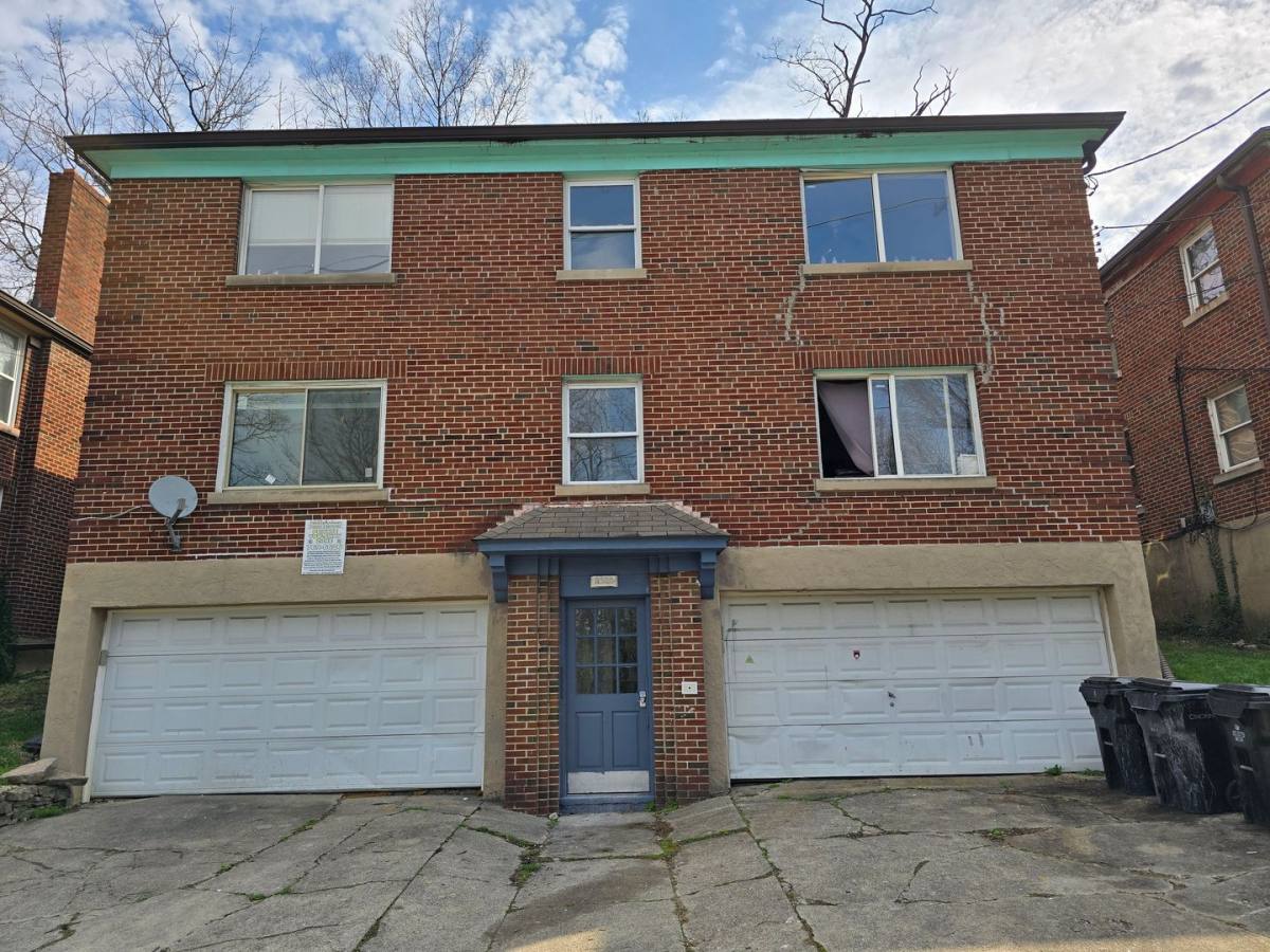 Apartment for rent at 2980 W McMicken Ave, Cincinnati, OH 45225