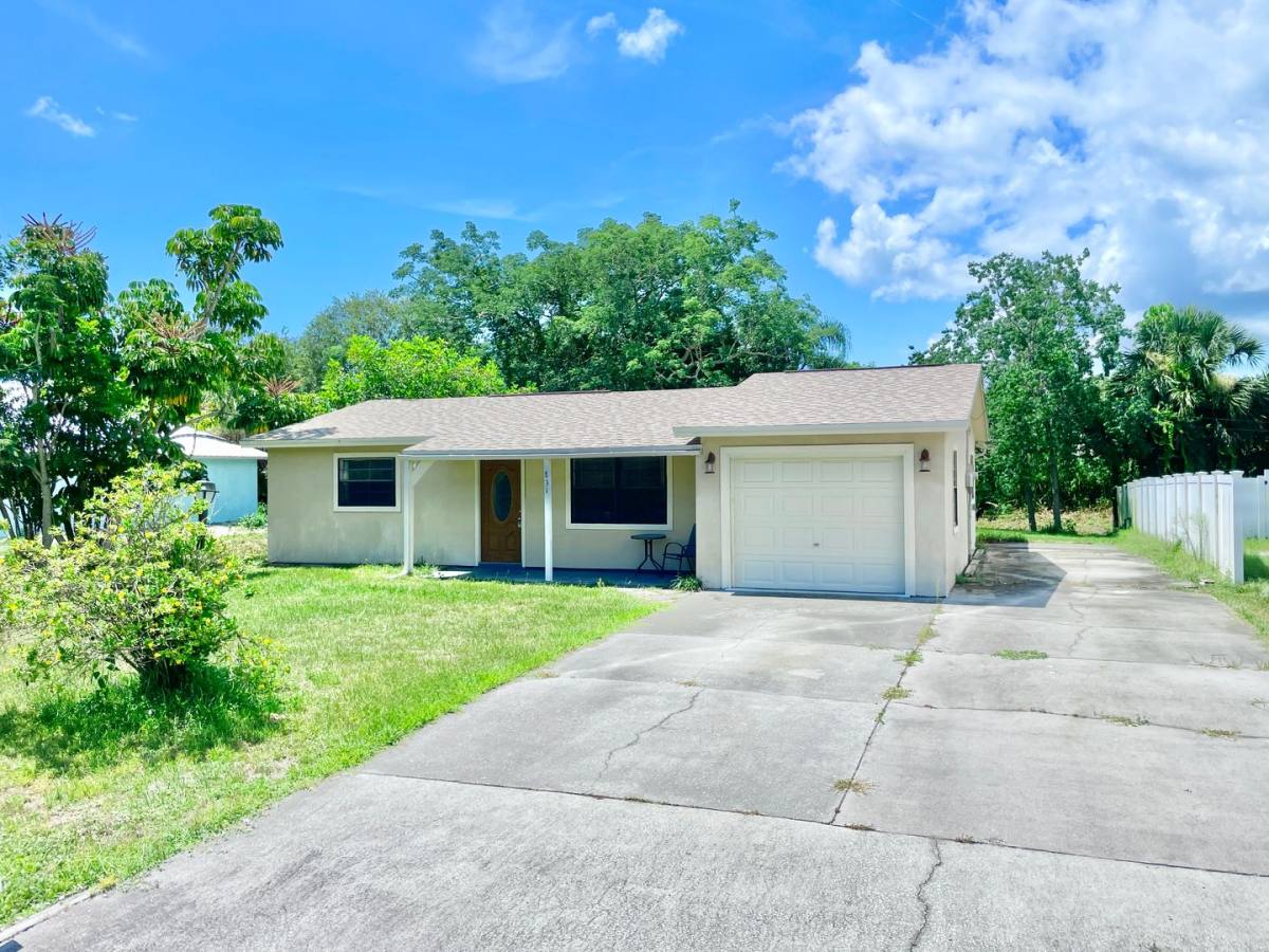 House for rent at 831 Tarpon Ave, Sebastian, FL 32958