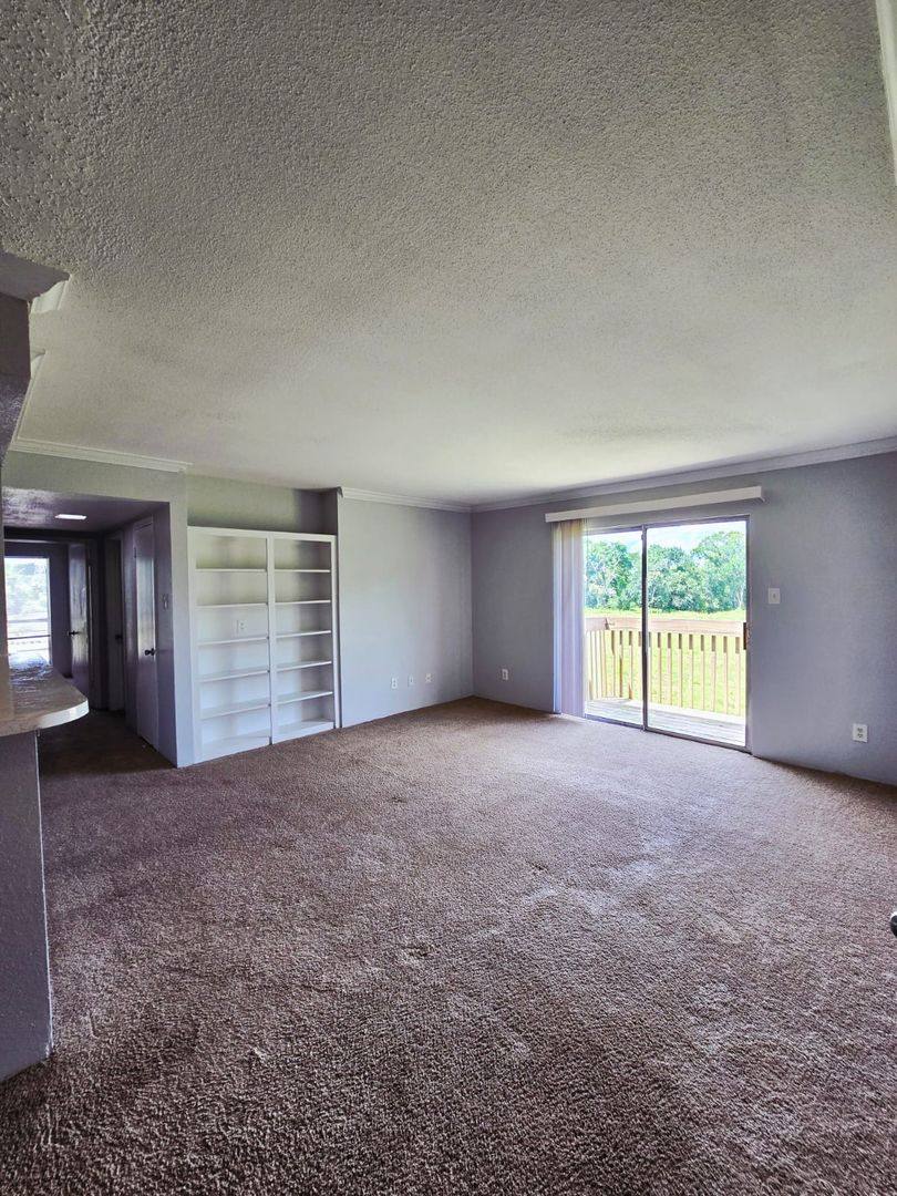 Condo for rent at 4747 Allendale, Houston, TX 77017