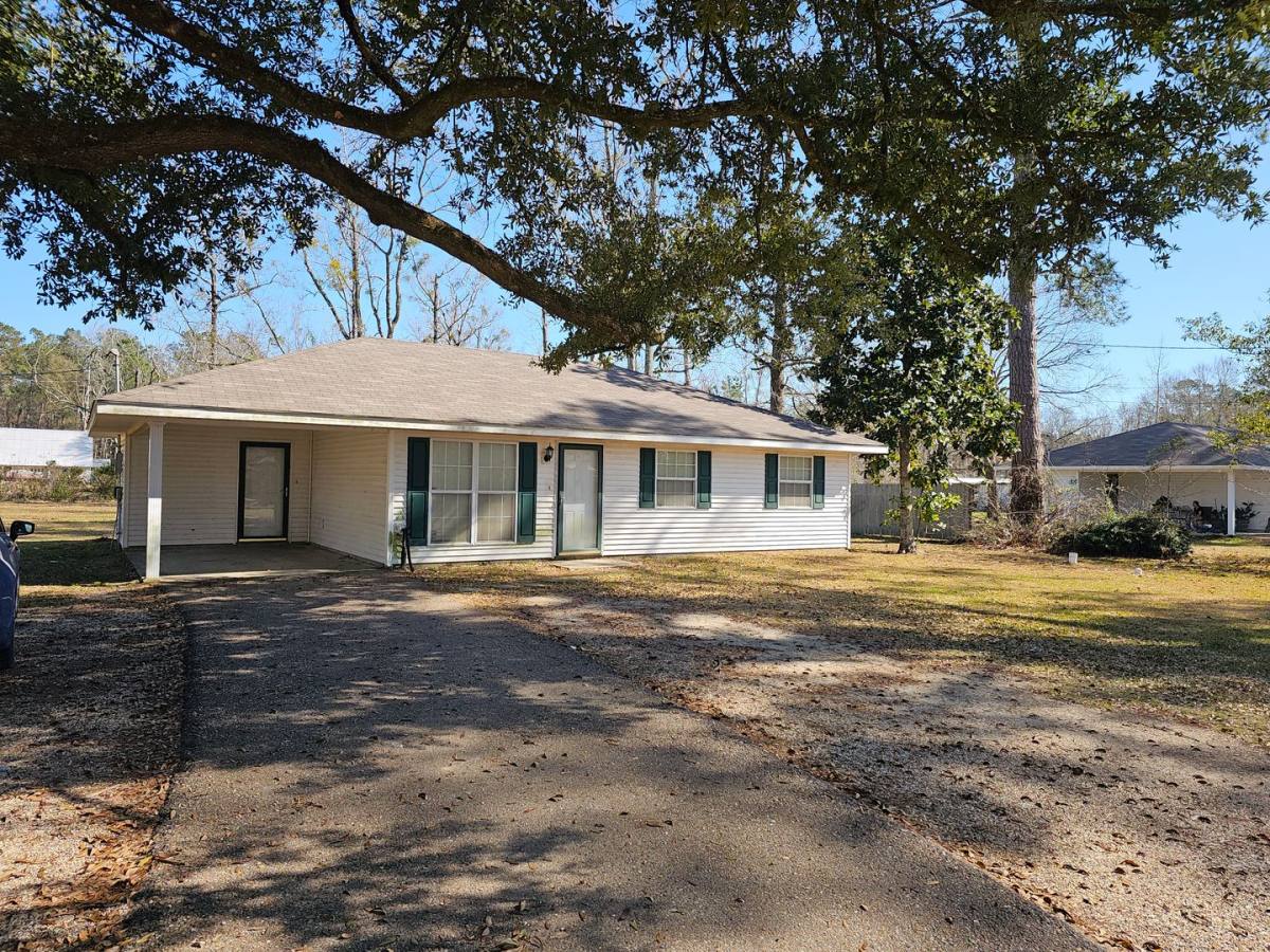House for rent at 40448 Adams Rd, Hammond, LA 70403