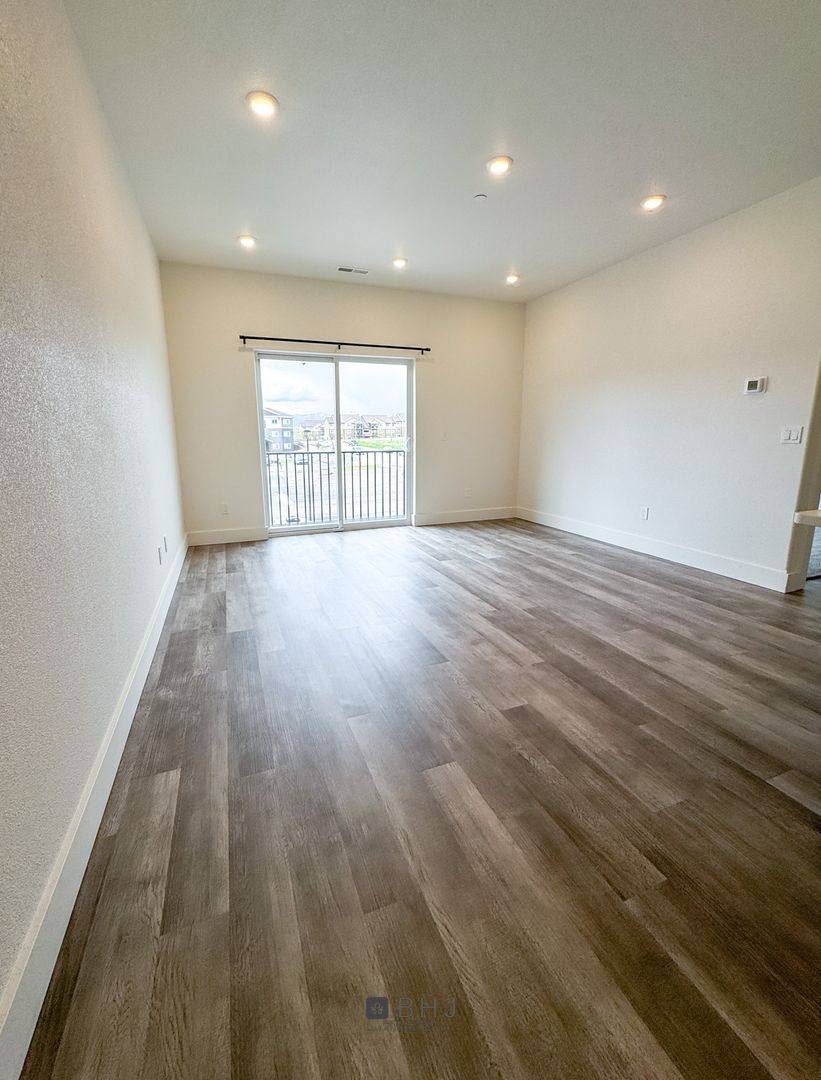 Apartment for rent at 981 Covey Run Rd, Sheridan, WY 82801