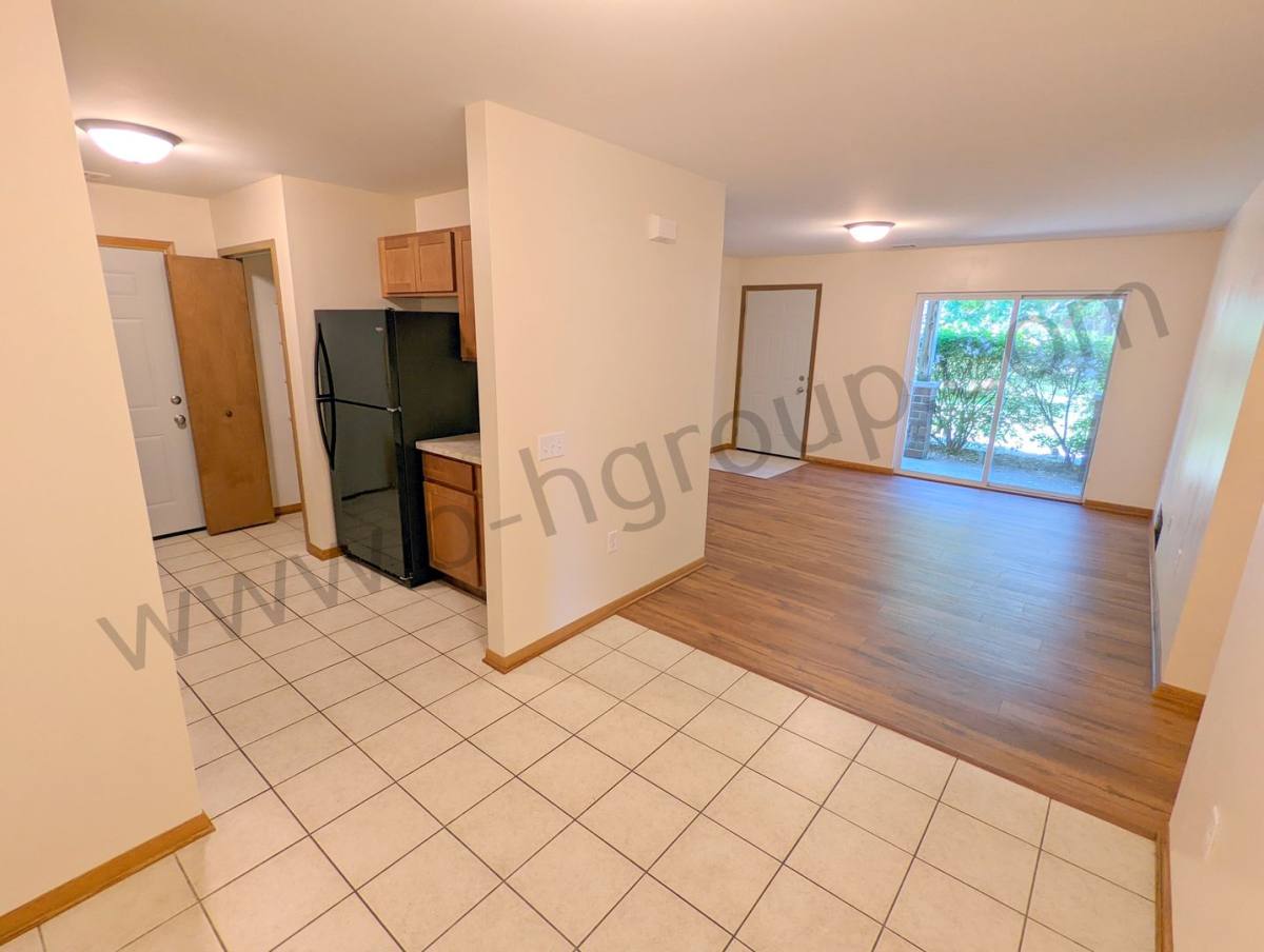 Apartment for rent at 8760 Sheridan Rd, Kenosha, WI 53143