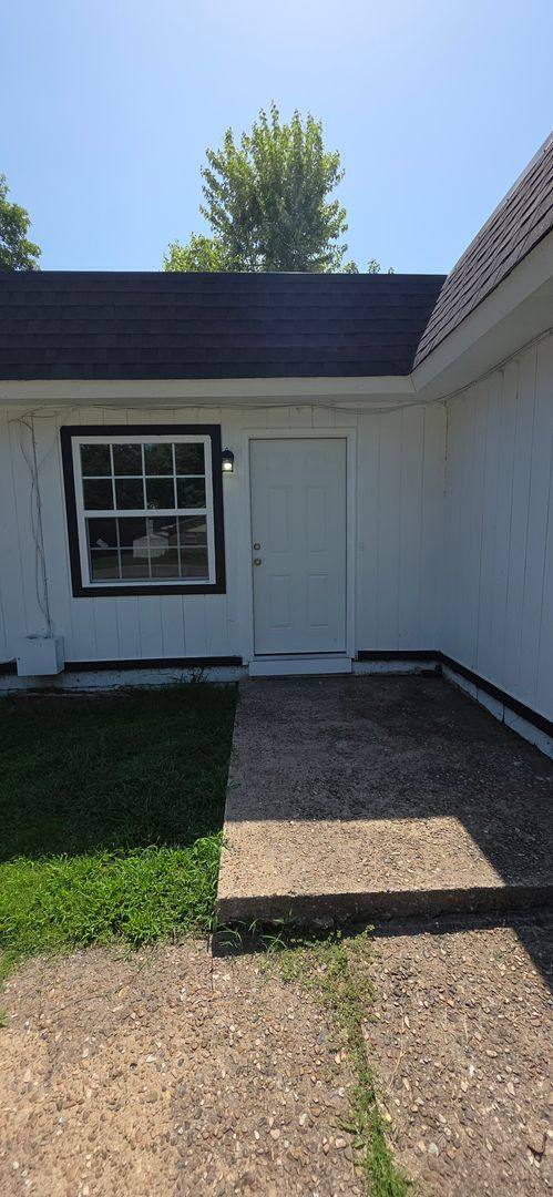 Apartment for rent at 1300 - 1306 N Greenwich, Russellville, AR 72801