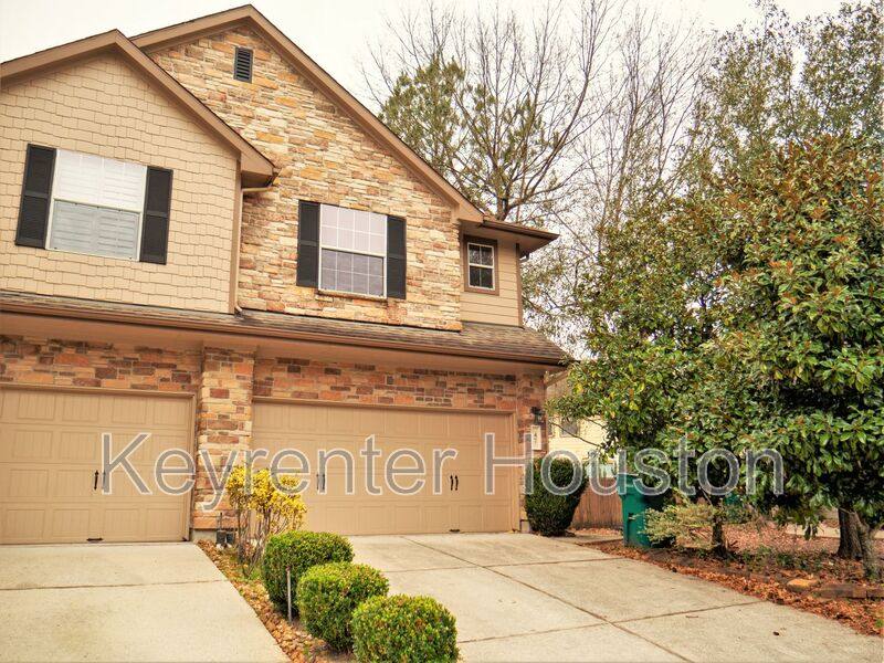 Townhouse for rent at 47 Wickerdale Place, Spring, TX 77382