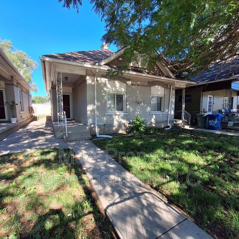 House for rent at 1043 S 200 W, Salt Lake City, UT 84101