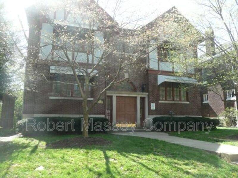 Apartment for rent at 2424 Glenmary Ave #2, Louisville, KY 40204