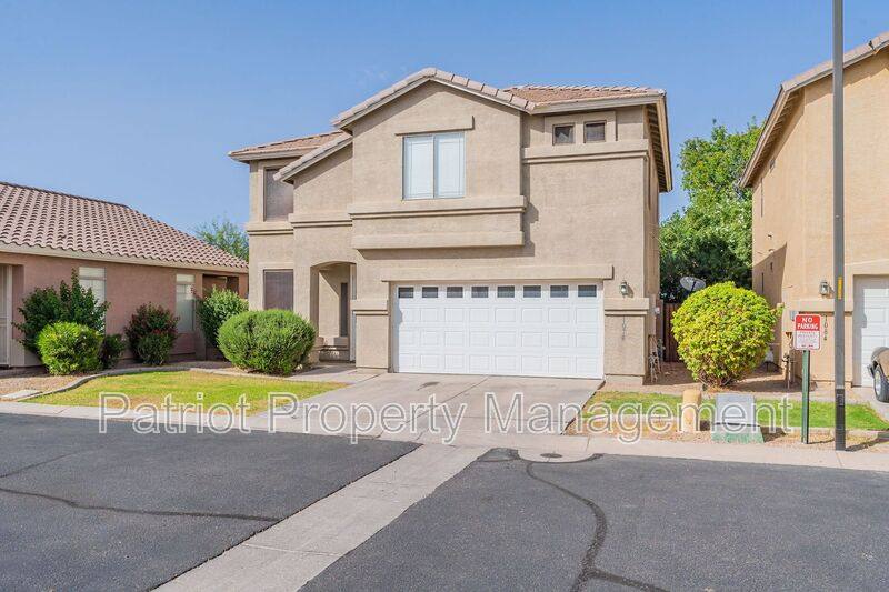 House for rent at 1078 E Saragosa St, Chandler, AZ 85225