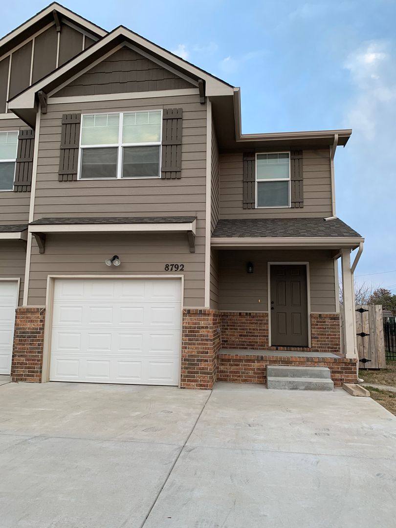 Townhouse for rent at 8792 Harry St, Wichita, KS 67207