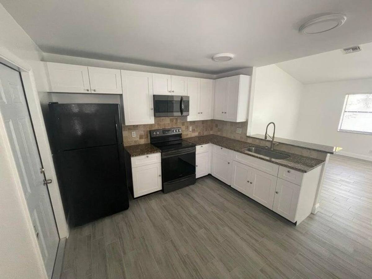 House for rent at 310 Elaine Circle W, West Palm Beach, FL 33409