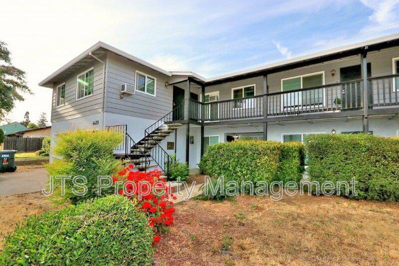 Apartment for rent at 4439 V St #4, Sacramento, CA 95817