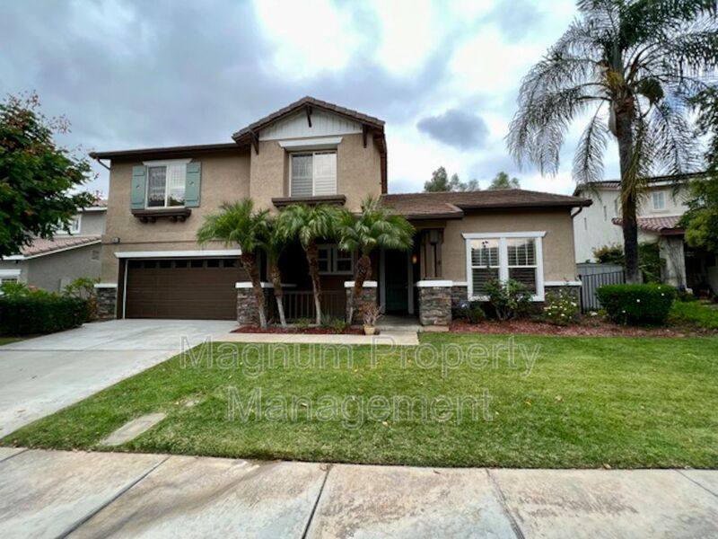 House for rent at 863 Shasta Dr, Corona, CA 92881