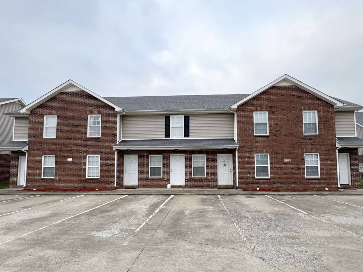 Apartment for rent at 781 Cherrybark Lane, Clarksville, TN 37040