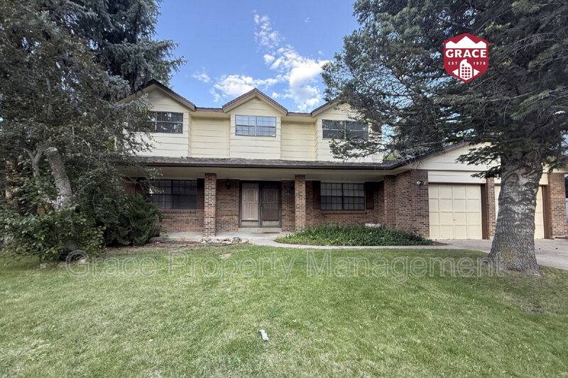 House for rent at 5728 S Kenton St, Englewood, CO 80111
