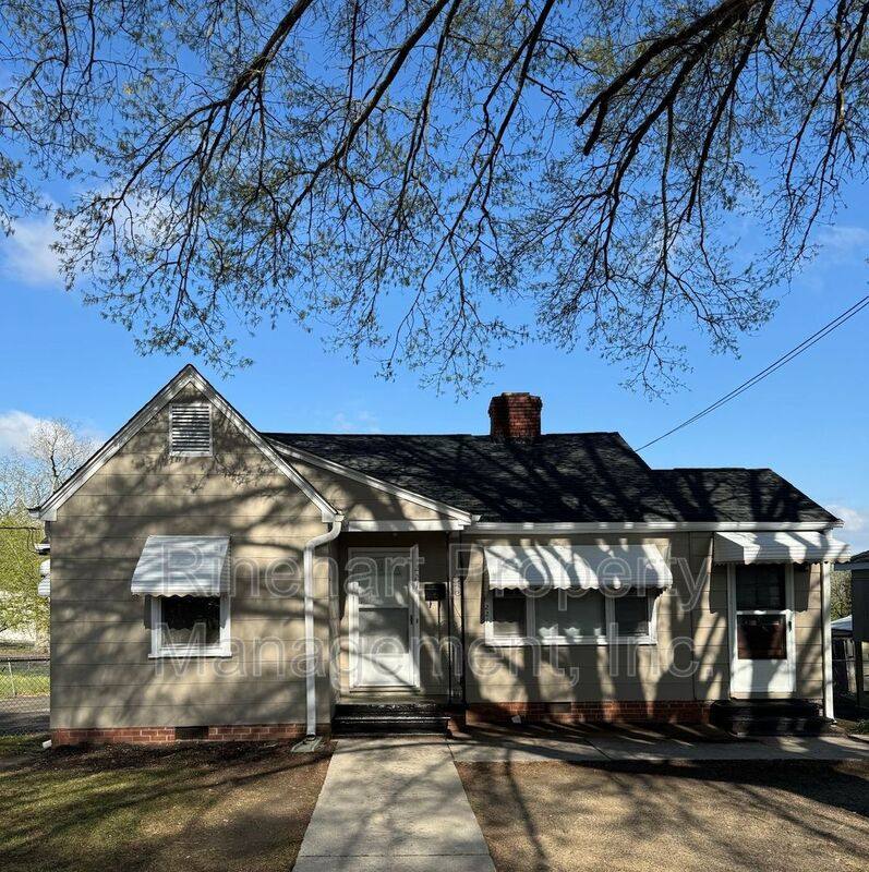 House for rent at 221 Hutchinson St, Rock Hill, SC 29730