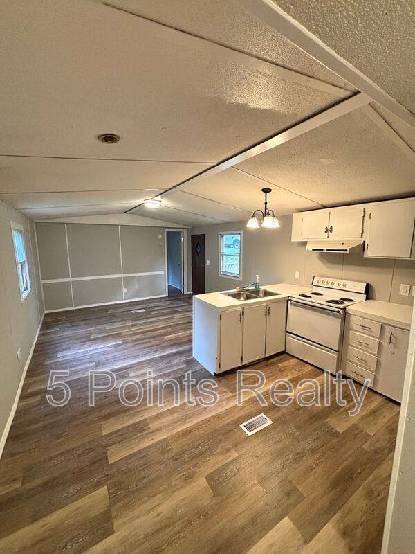 Condo for rent at 9314 Beeler Court, Bon Aqua, TN 37025