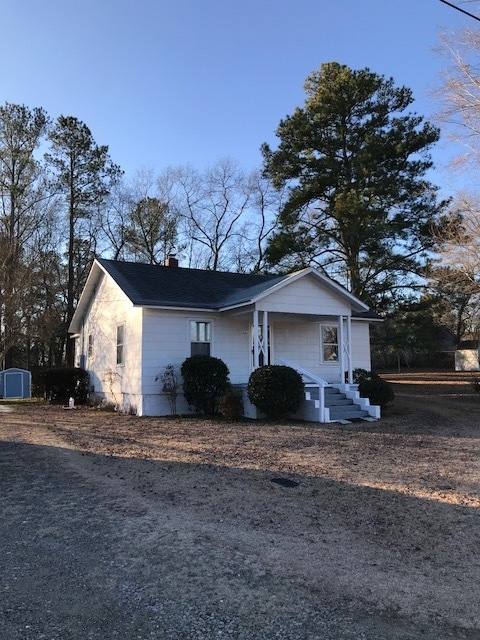 House for rent at 141 Highland Ave, Vass, NC 28394