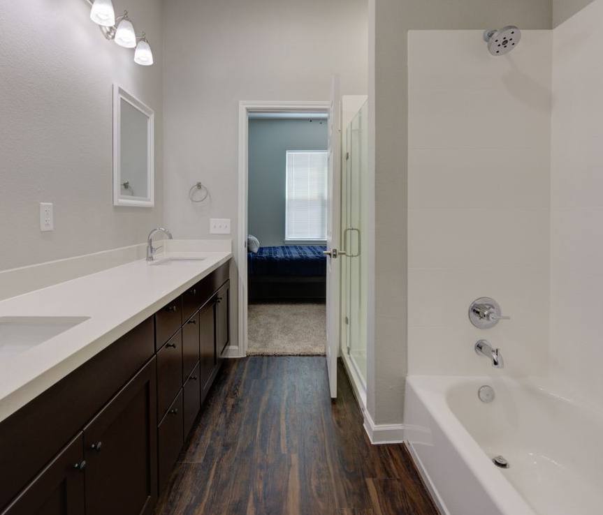 Apartment for rent at 10828 Champion Forest Loop, Conroe, TX 77303