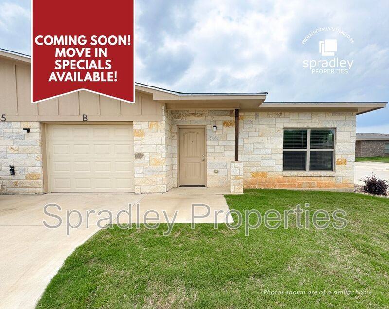 Townhouse for rent at 1075A Hibiscus Dr, Belton, TX 76513