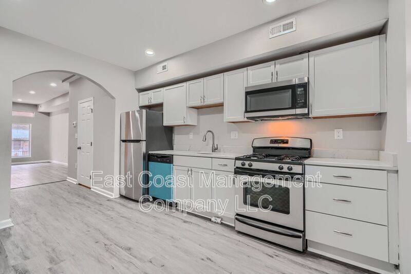 2622 Llewelyn Ave, Baltimore, MD 21213