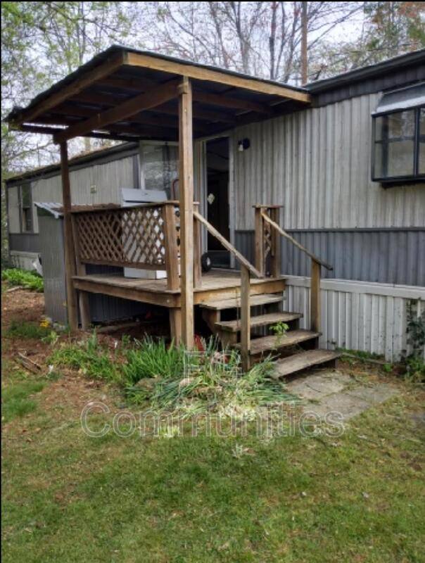 House for rent at 49 Tuckaway Lane, Brevard, NC 28712