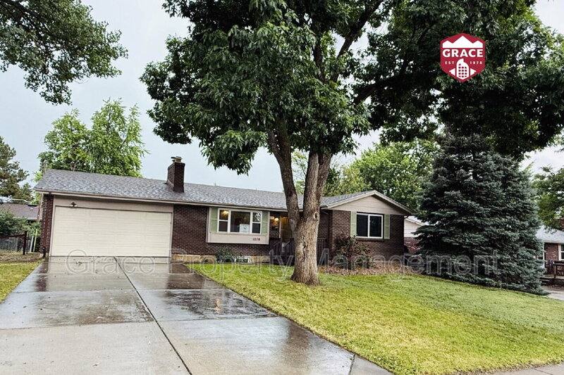 House for rent at 1070 Iris St, Broomfield, CO 80020