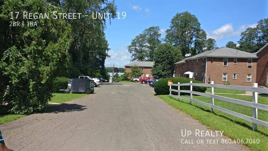 Apartment for rent at 17 Regan St, Vernon Rockville, CT 06066