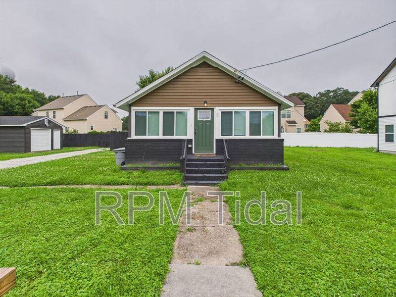 House for rent at 55 Franktown Rd, Hampton, VA 23663