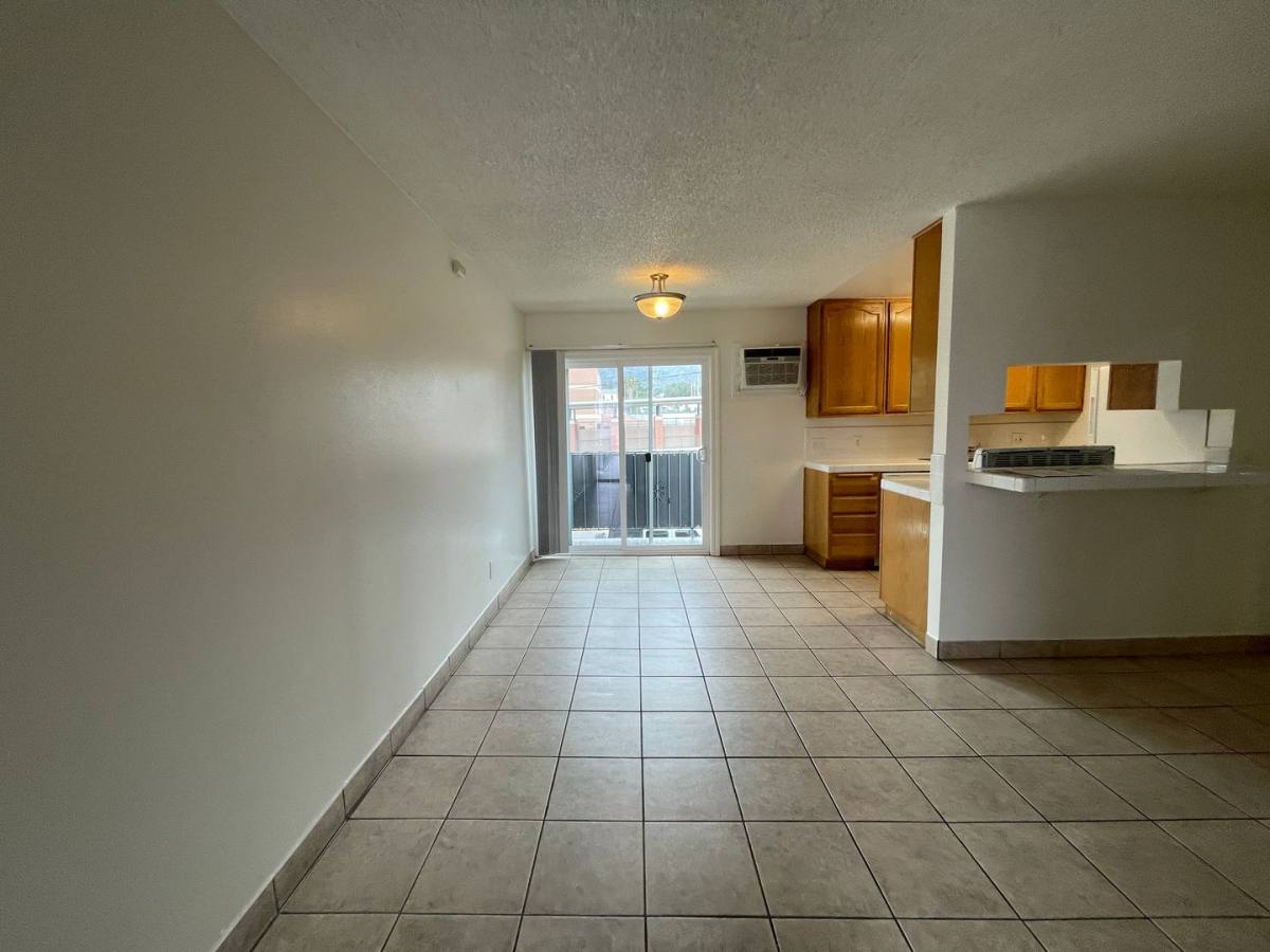 Apartment for rent at 905 N 3rd St, Burbank, CA 91502