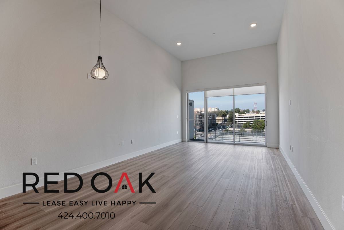 Condo for rent at 1331 W 7th St #716, Los Angeles, CA 90017