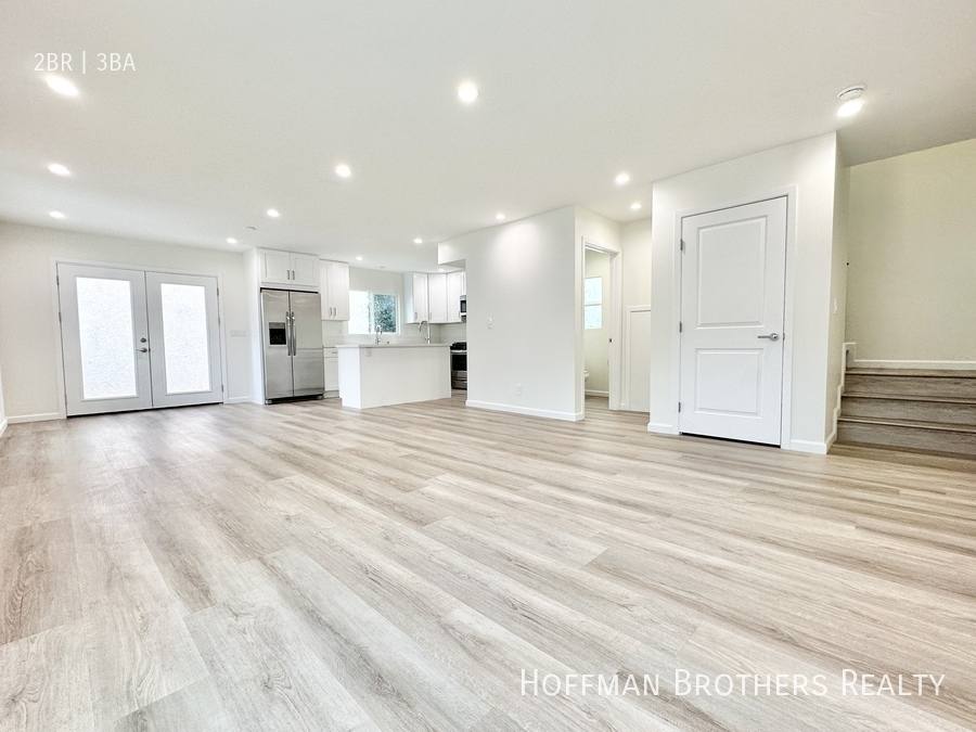 Apartment for rent at 1449 1 2 Livonia Ave, Los Angeles, CA 90035