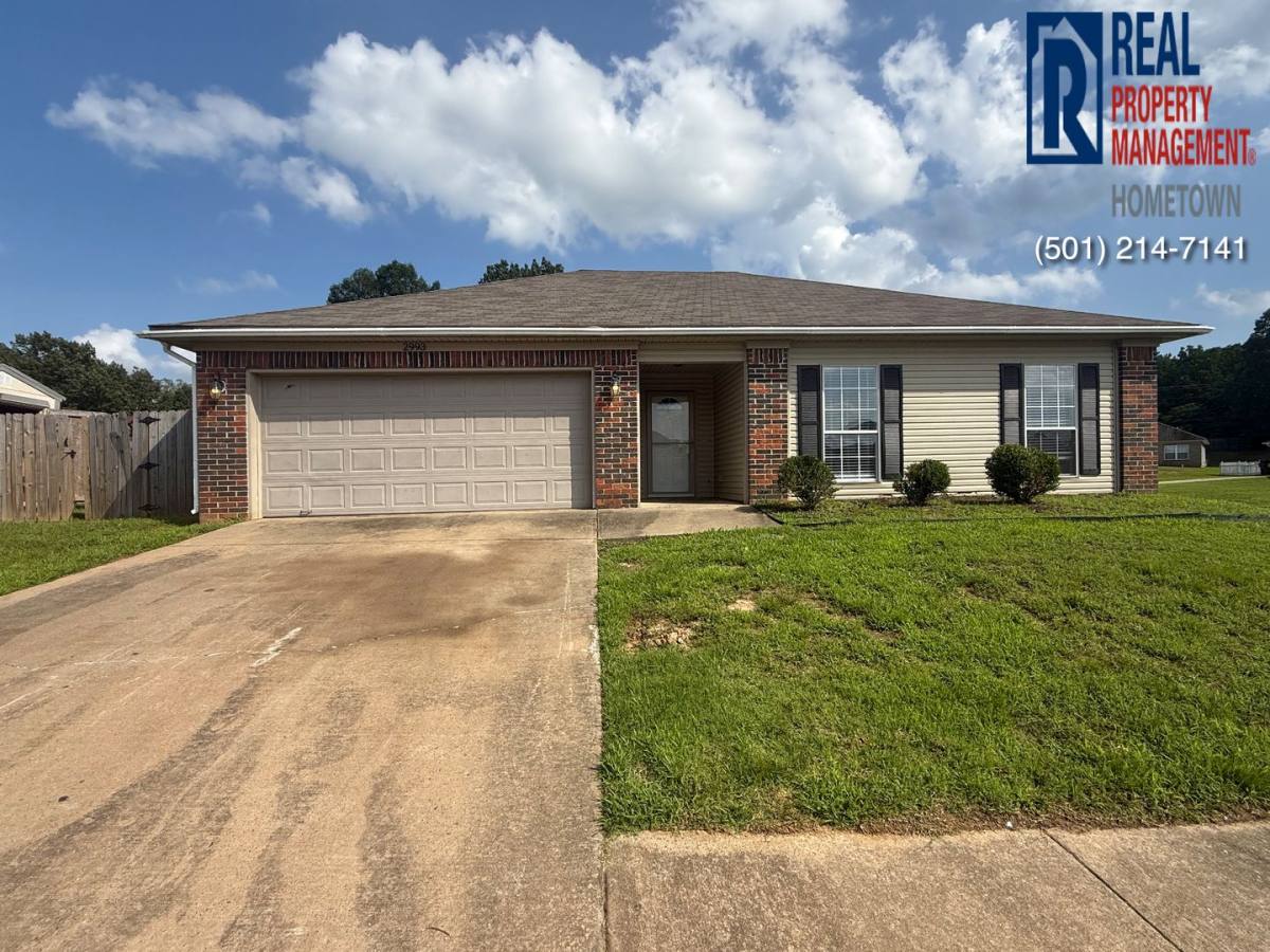 House for rent at 2993 Wildwood Dr, Benton, AR 72015