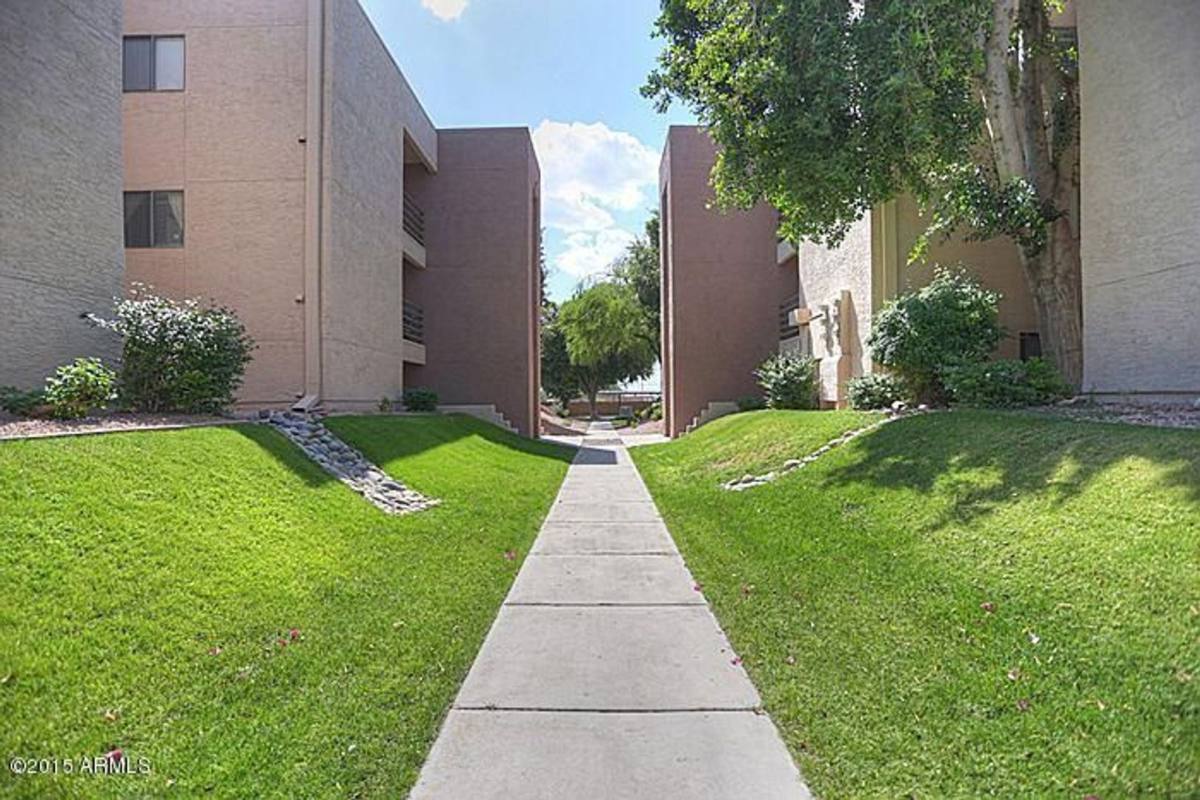 Condo for rent at 1340 N Recker Rd, Mesa, AZ 85205