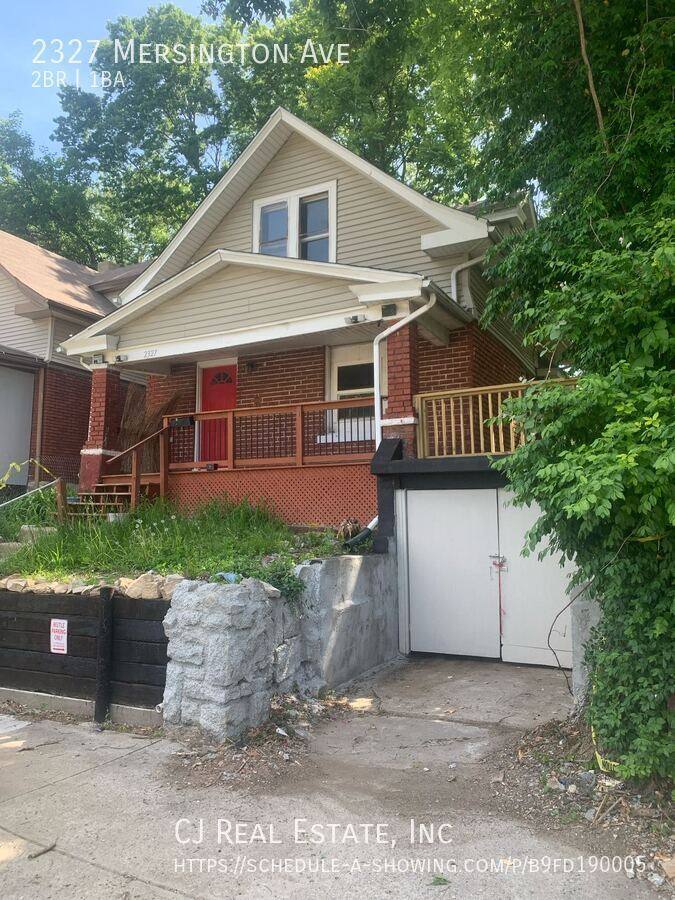 House for rent at 2327 Mersington Ave, Kansas City, MO 64127