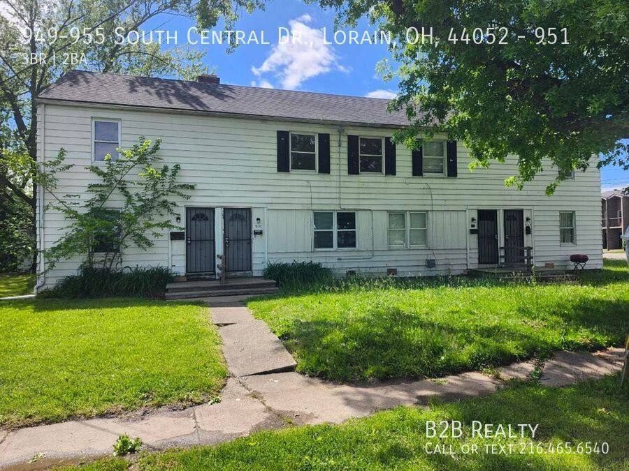 Apartment for rent at 949-955 S Central Dr #951, Lorain, OH 44052