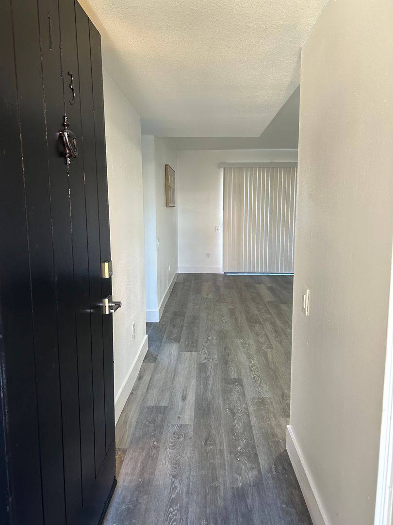 Apartment for rent at 6145 Fair Oaks Blvd, Carmichael, CA 95608