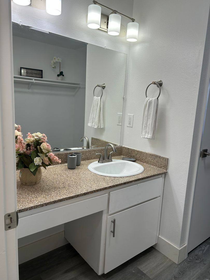 Apartment for rent at 6145 Fair Oaks Blvd, Carmichael, CA 95608