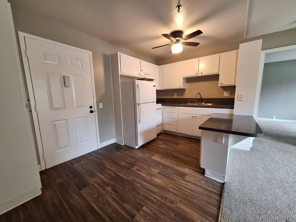Apartment for rent at 2848 Jefferson St, Carlsbad, CA 92008