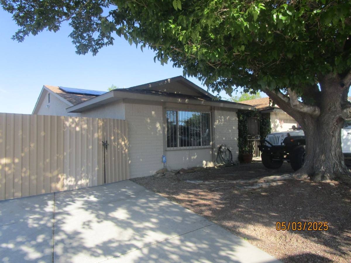 House for rent at 701 72nd St NW, Albuquerque, NM 87121