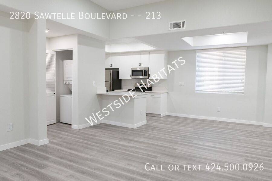 Apartment for rent at 2820 Sawtelle Blvd #213, Los Angeles, CA 90064
