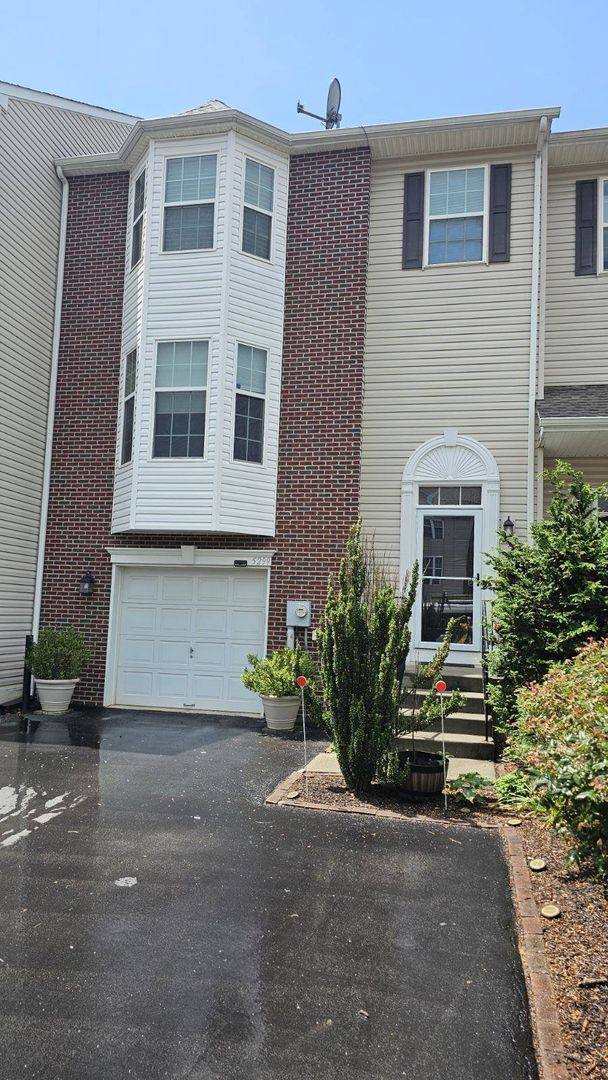 Townhouse for rent at 5299 Spring Ridge E, Macungie, PA 18062