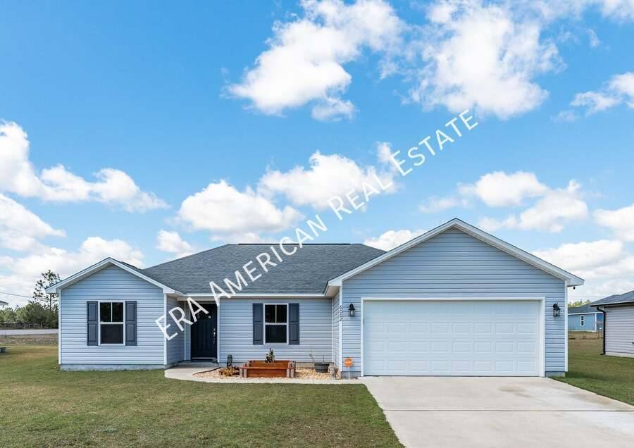 House for rent at 6002 Colton Blaine Court, Crestview, FL 32539