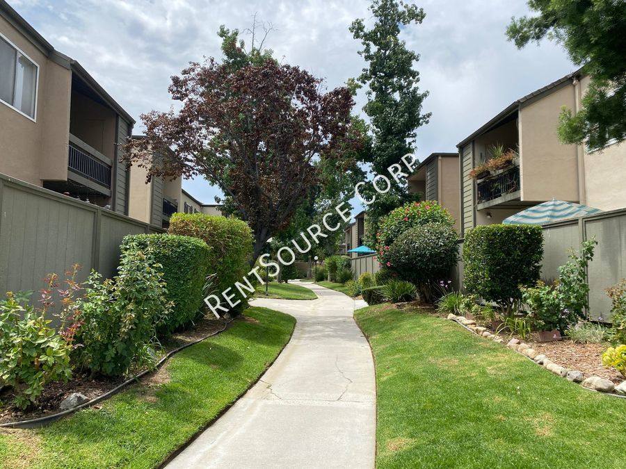 Apartment for rent at 24411 Trevino Dr #A16, Valencia, CA 91355