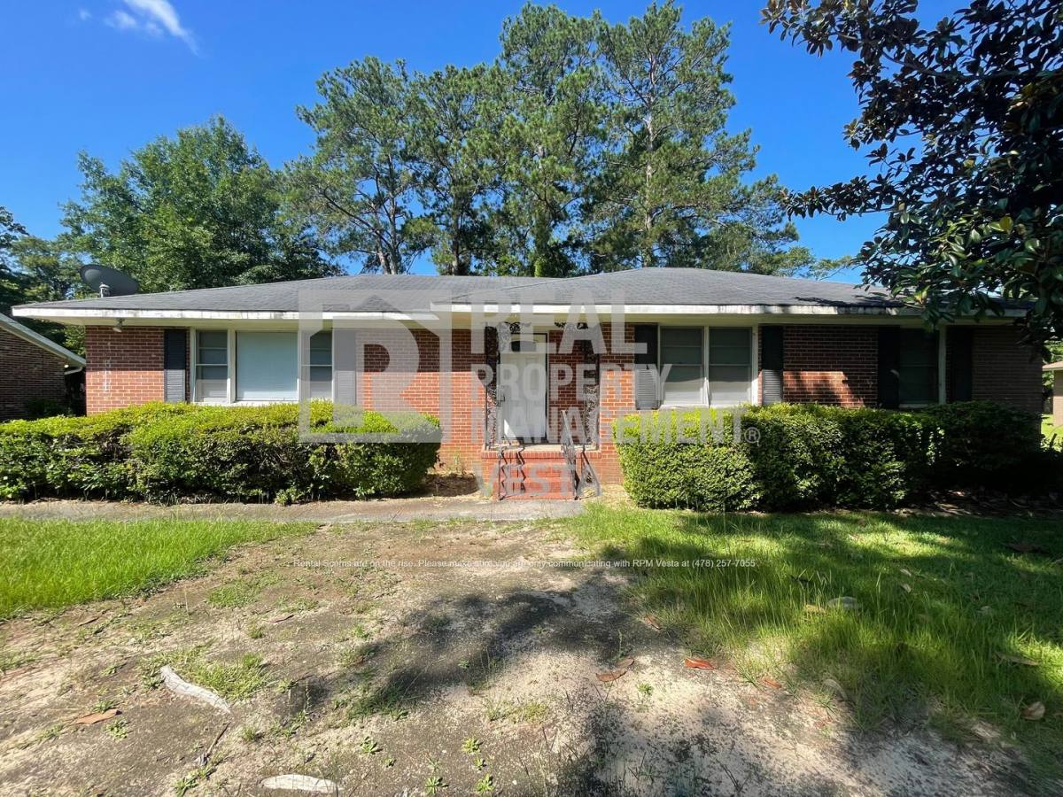 House for rent at 2970 Malibu Dr, Macon, GA 31211