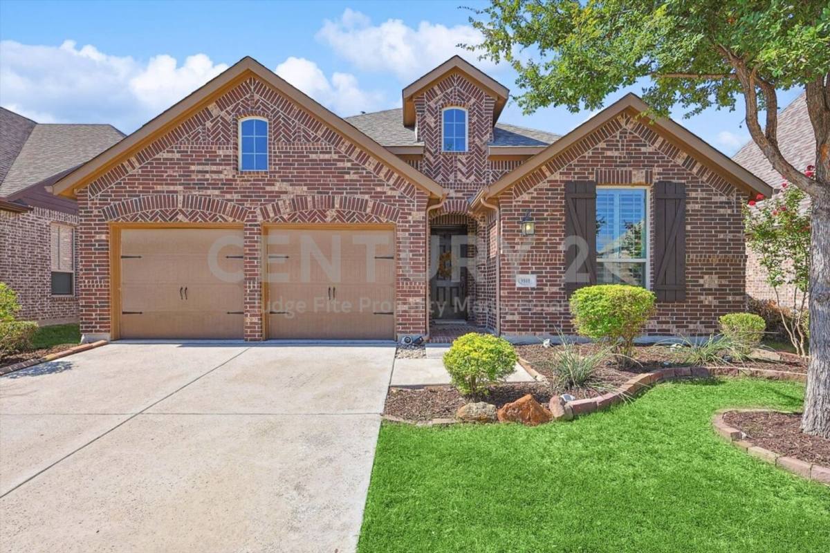 House for rent at 9808 Denali Dr, Lake Dallas, TX 75065