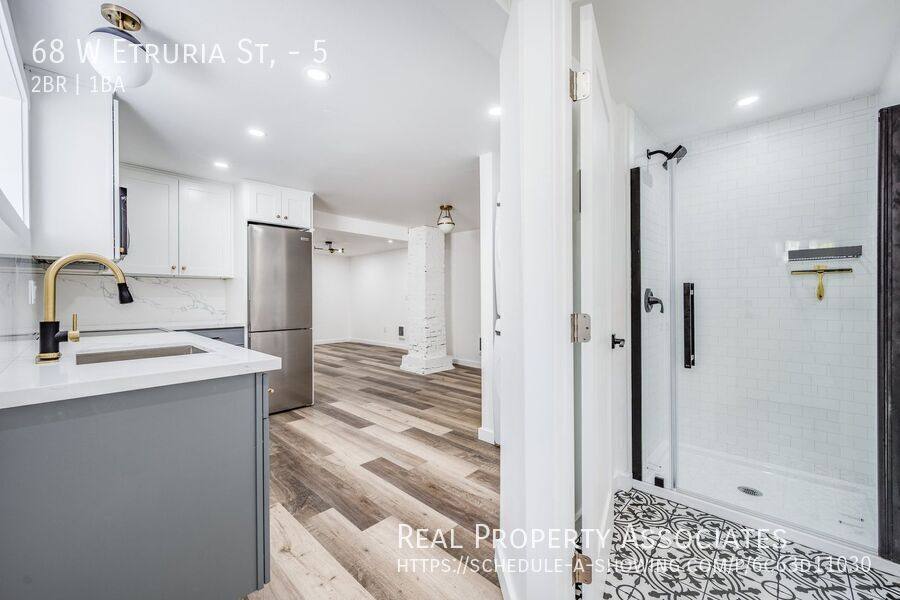 Apartment for rent at 68 W Etruria St #5, Seattle, WA 98119