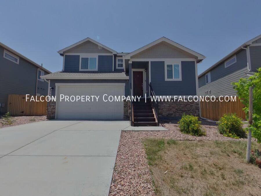House for rent at 6868 Alsea Dr, Colorado Springs, CO 80925